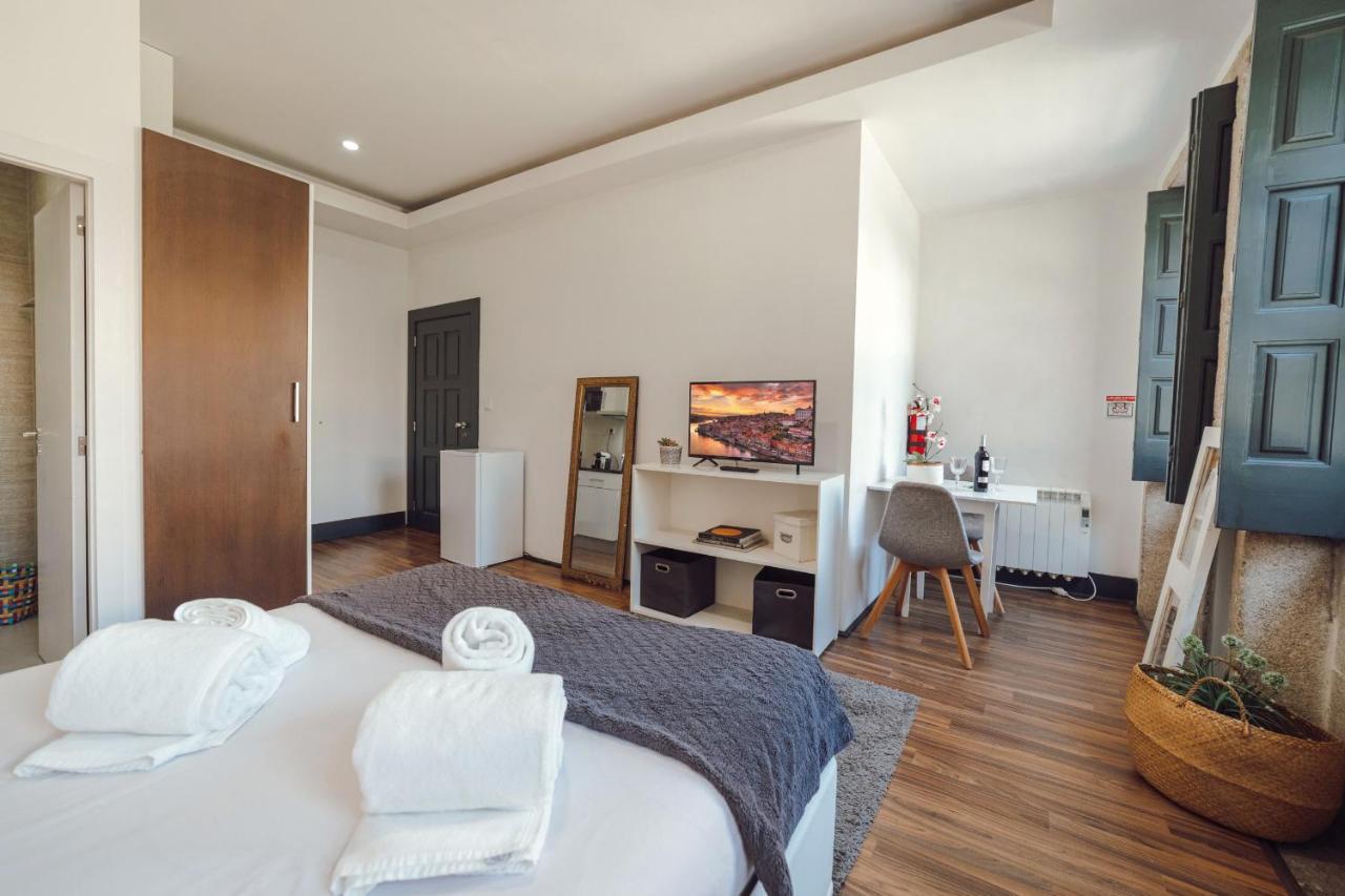 Papa'S Cedofeita Studio Apartments Porto Exterior photo